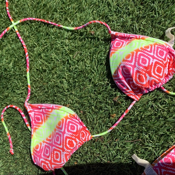 American Eagle Bikini - Picture 2 of 3